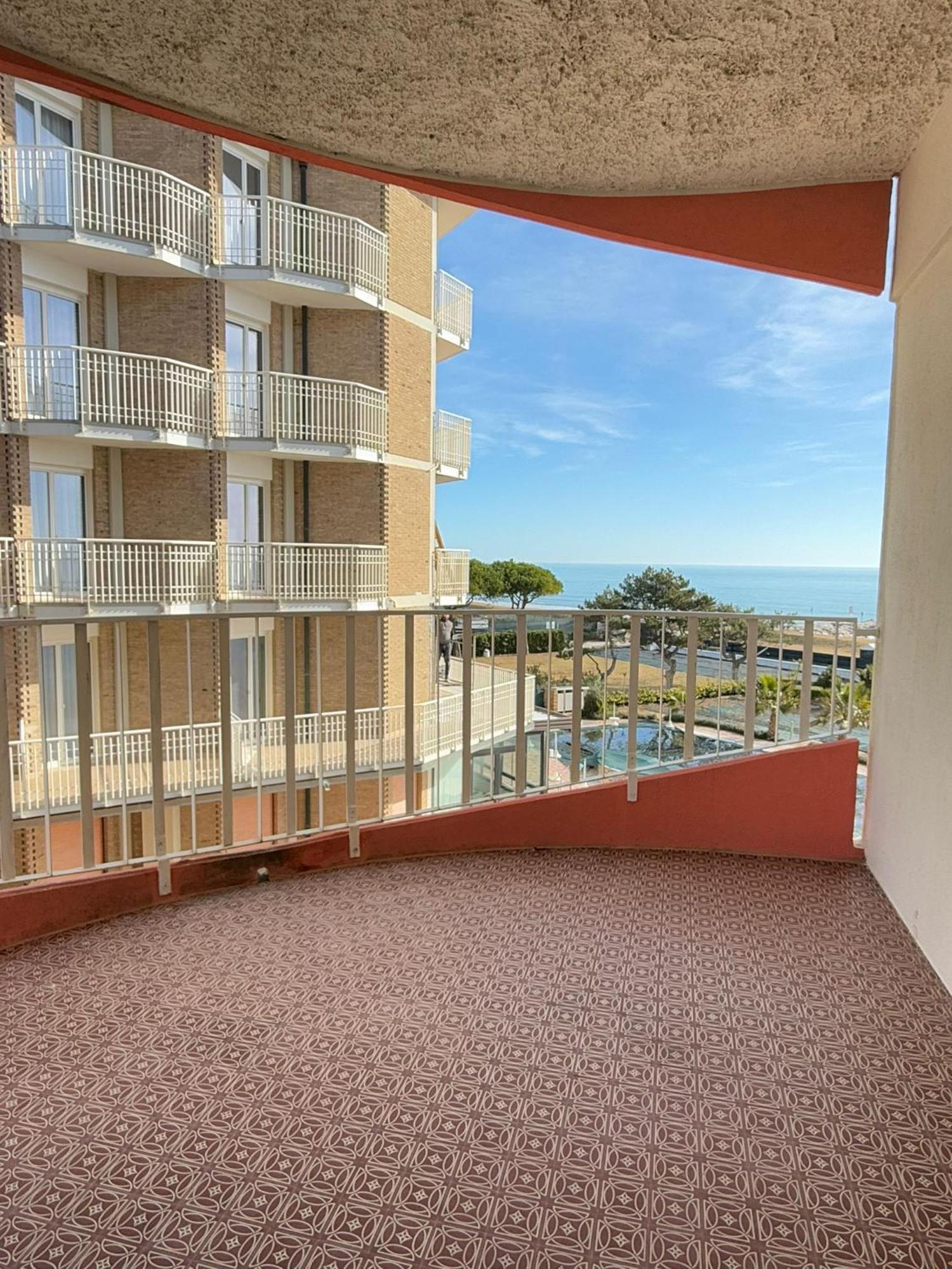 Residence Apollo - Walterigato Apartments Solo Per Famiglie Τζεσόλο Λίντο Εξωτερικό φωτογραφία